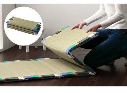 Foldable Yoga Tatami 70×180 cm — lifestyle