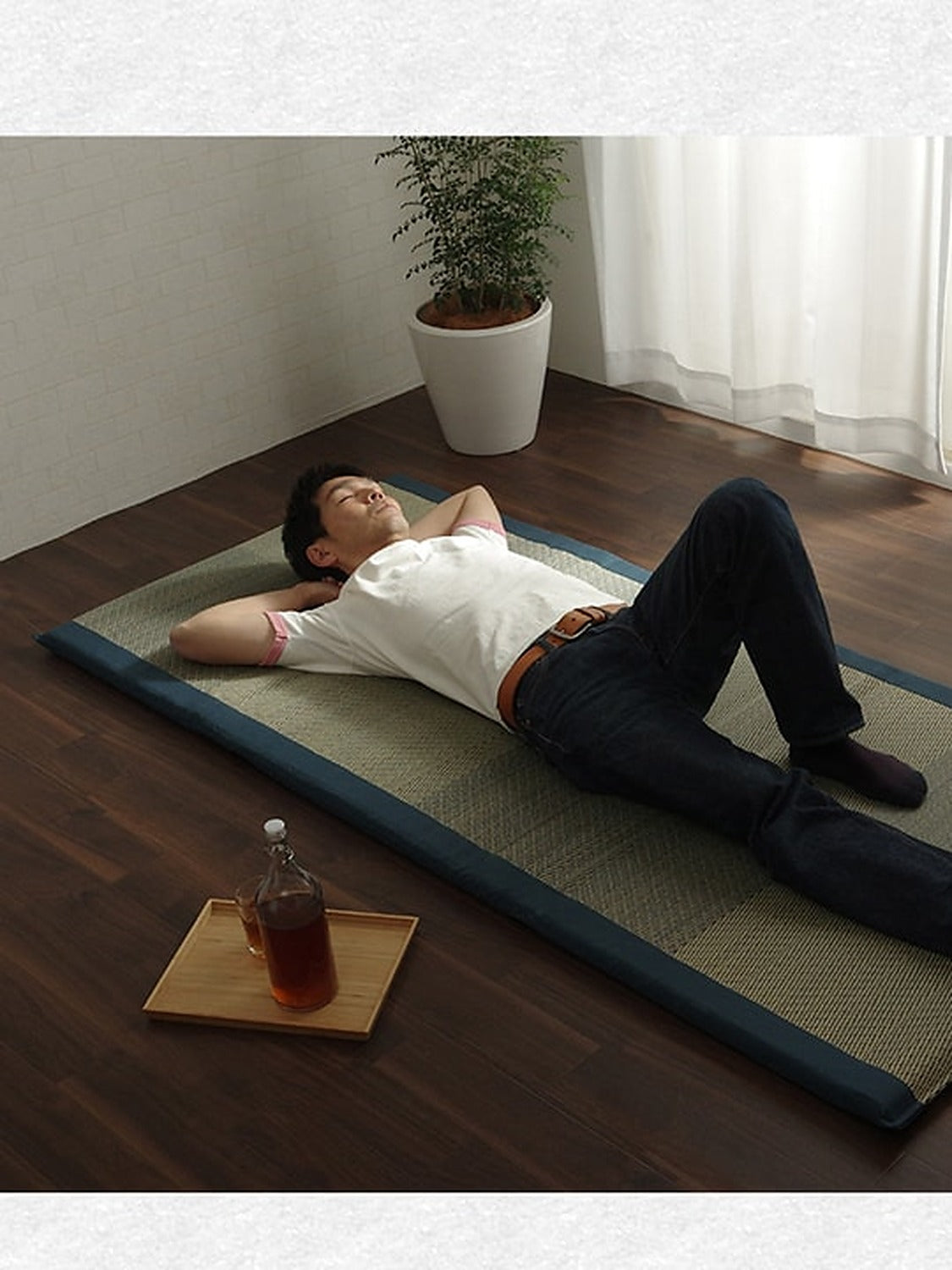 Foldable Japanese Tatami Mat 90×200 cm — lifestyle